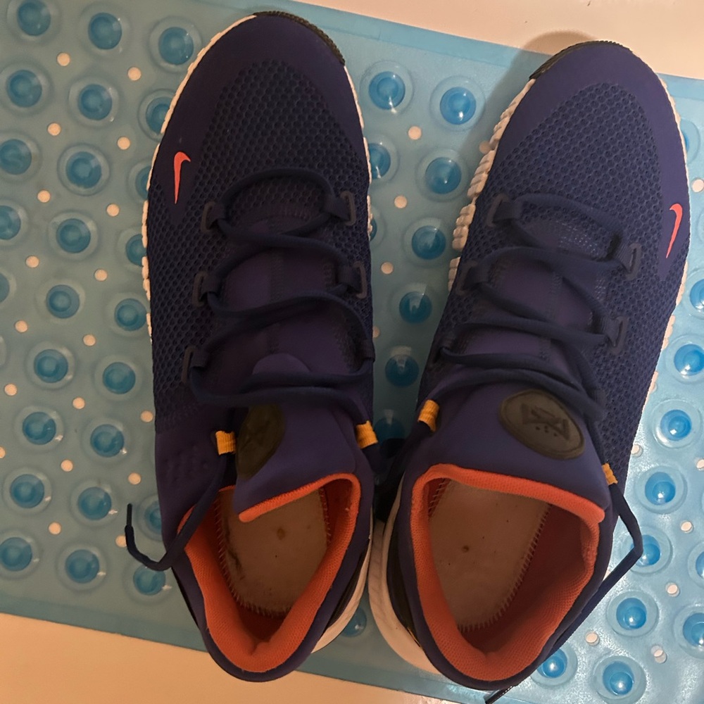 Nike Metcon shoes